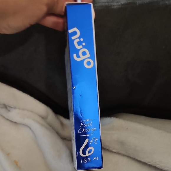 Blue Lightning Charger Sync Cable - 6ft - Picture 4 of 8